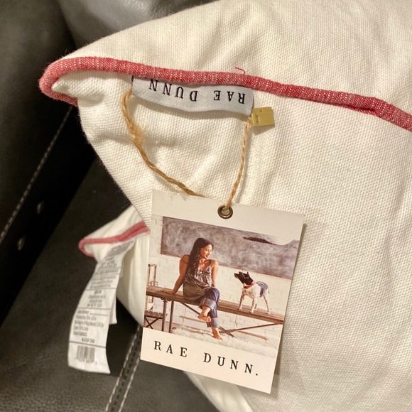 🎄Rae Dunn MAKING SPIRITS BRIGHT Santa Pillow - Picture 5 of 9